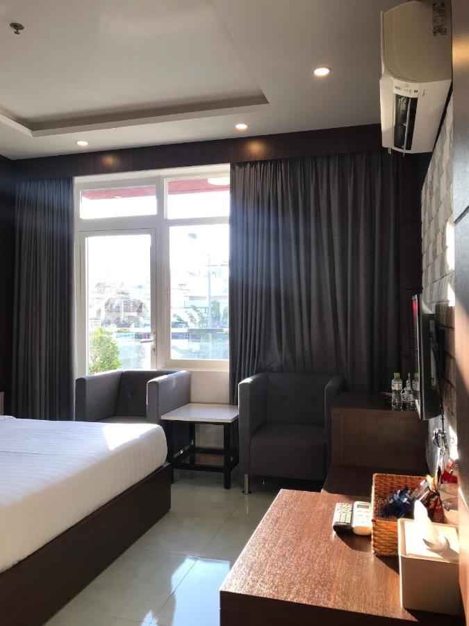 Quoc Thanh Hotel Long Khanh 외부 사진