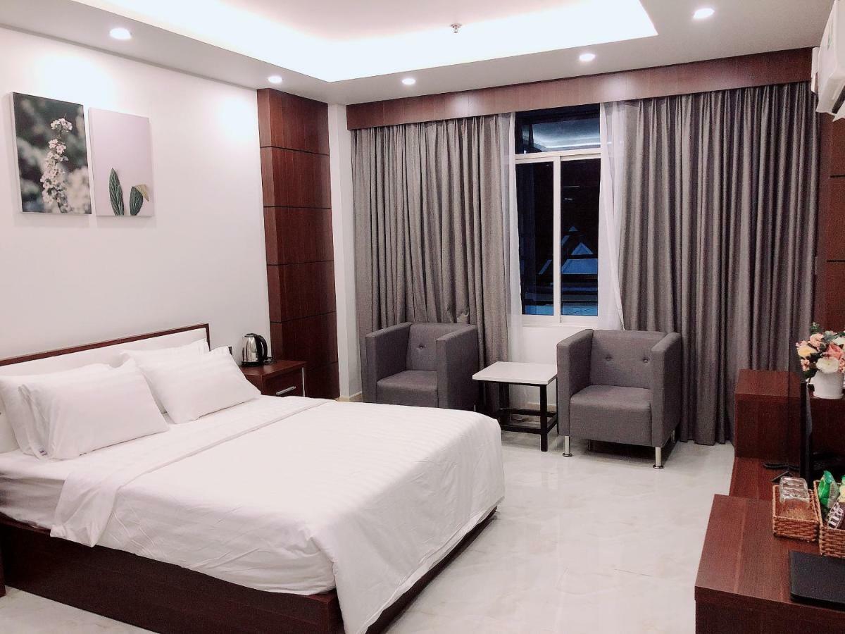 Quoc Thanh Hotel Long Khanh 외부 사진